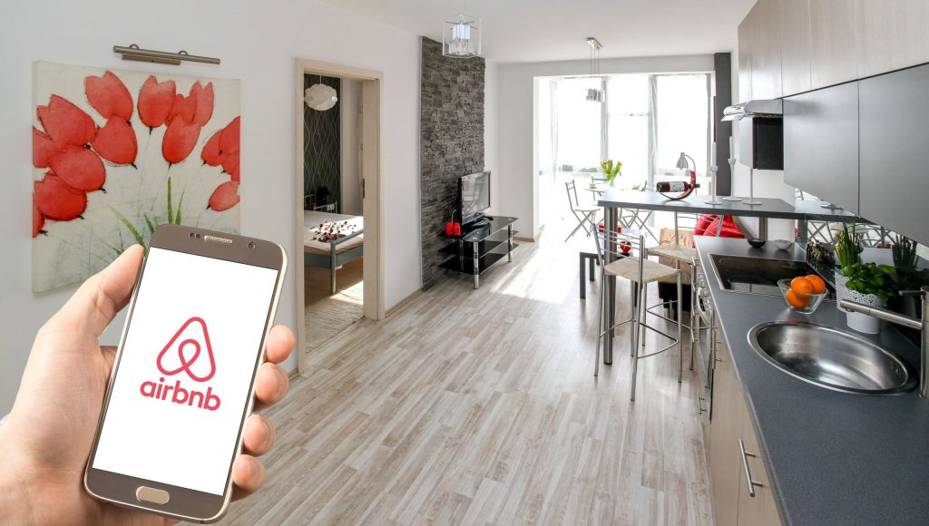Airbnb 3399753 Scaled 1